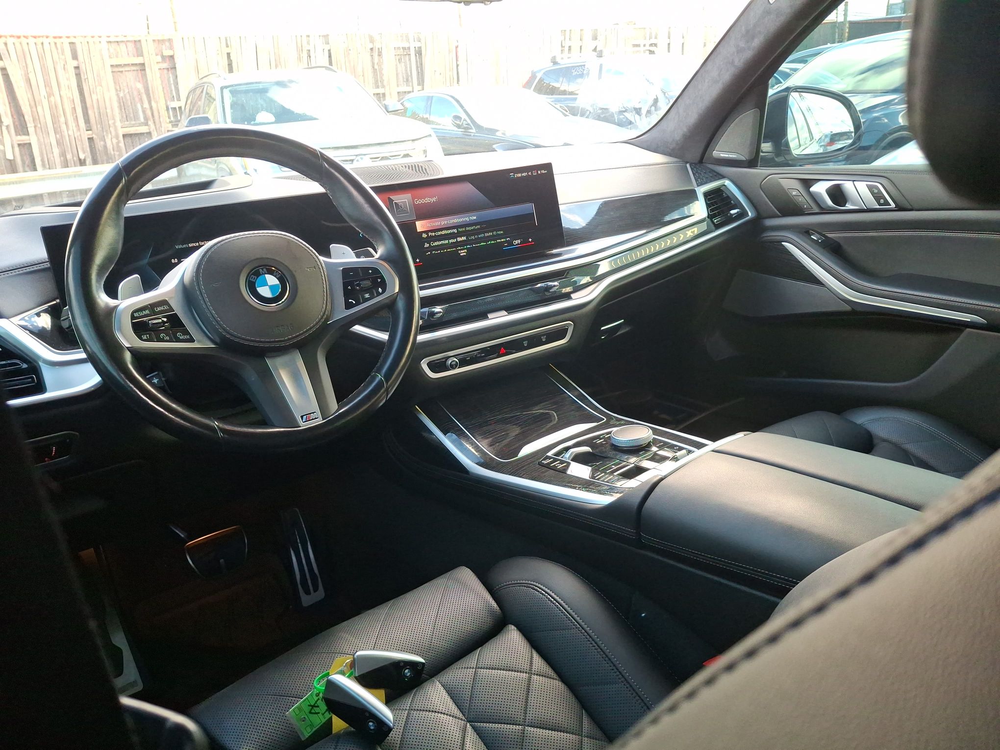 BMW X7