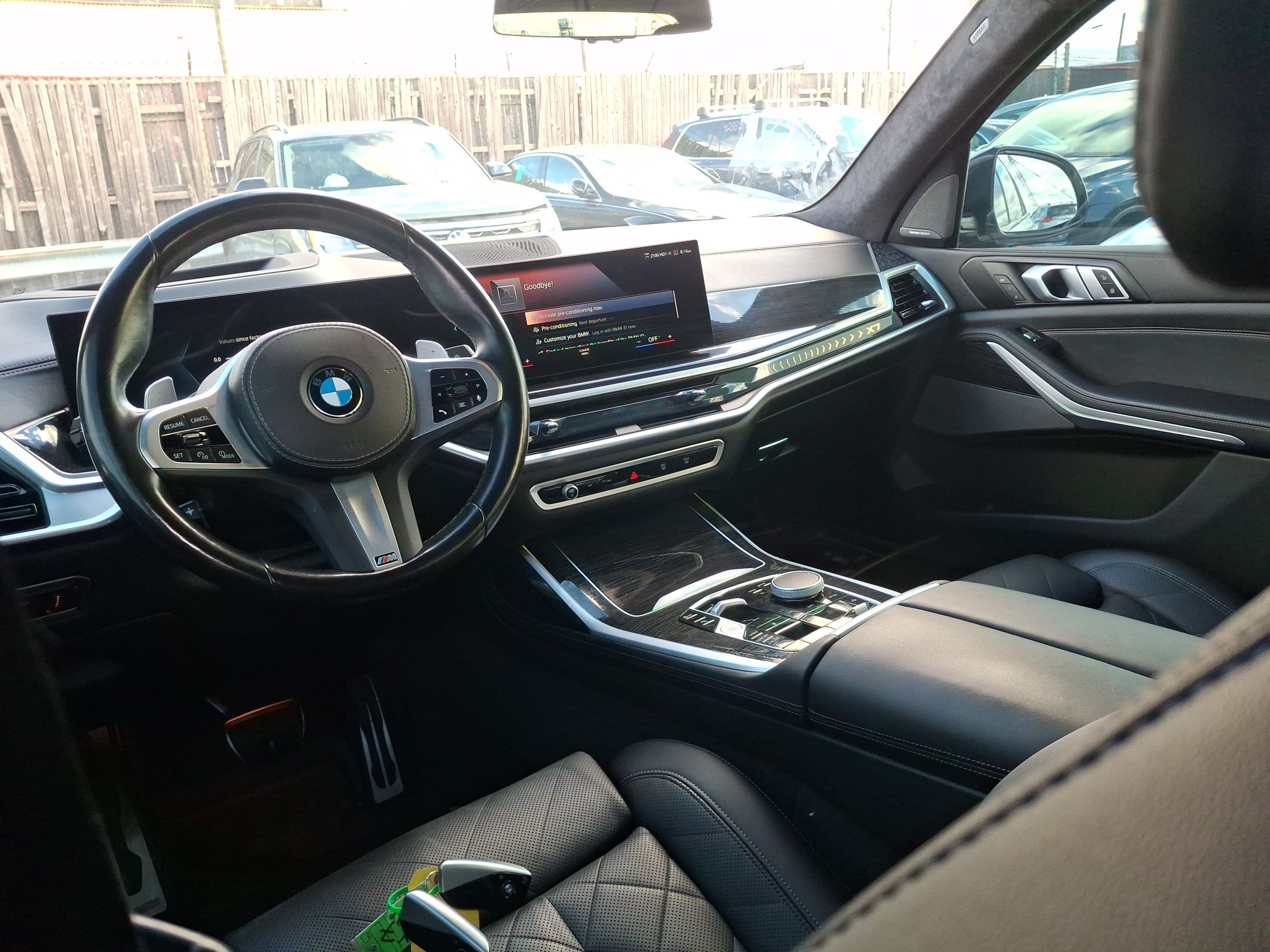 BMW X7